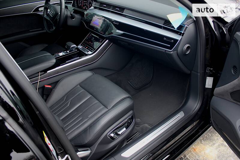 Седан Audi A8 2018 в Харькове