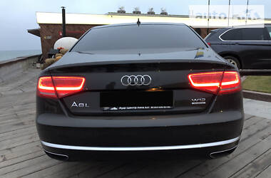 Седан Audi A8 2012 в Одессе