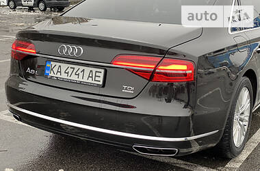 Седан Audi A8 2017 в Києві