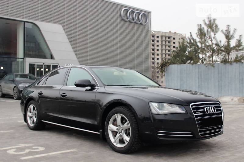 Седан Audi A8 2011 в Харькове