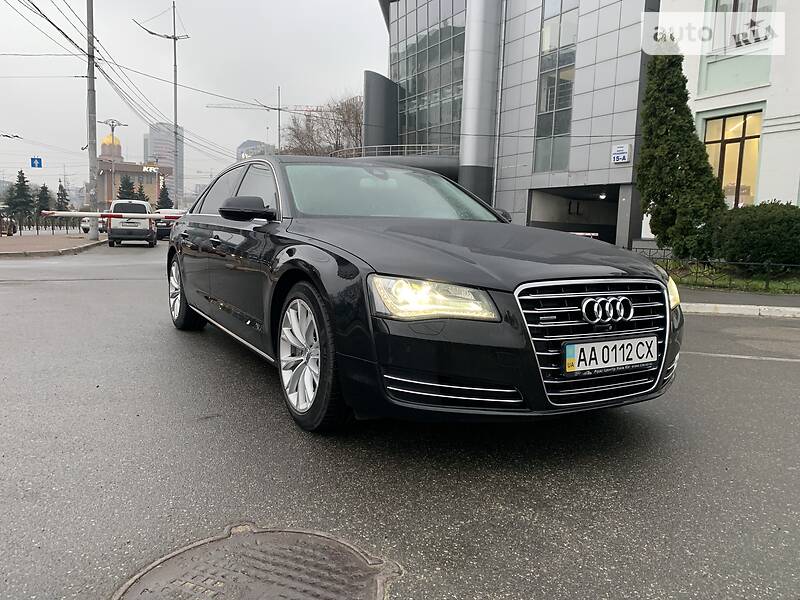 Седан Audi A8 2012 в Киеве
