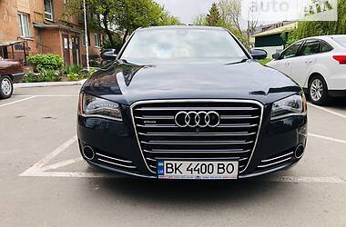 Седан Audi A8 2014 в Рівному