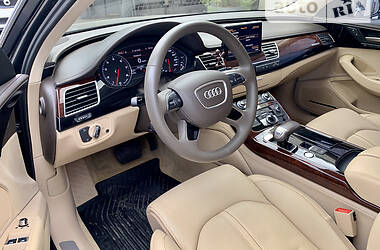 Седан Audi A8 2013 в Киеве