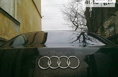 Седан Audi A8 2004 в Киеве