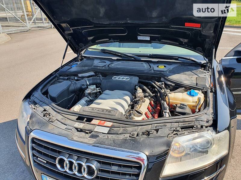 Седан Audi A8 2008 в Днепре