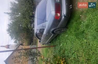 Седан Audi A8 1997 в 