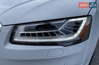 Седан Audi A8 2016 в Киеве