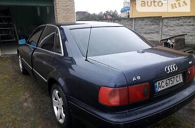 Седан Audi A8 1998 в Луцьку