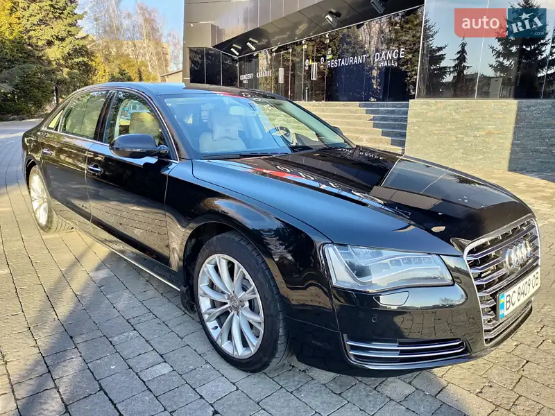 Audi A8 2012