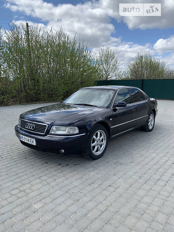 Седан Audi A8 2001 в Ильинцах