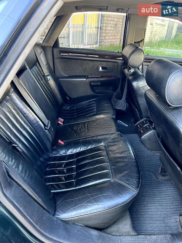 Седан Audi A8 1999 в Черкассах
