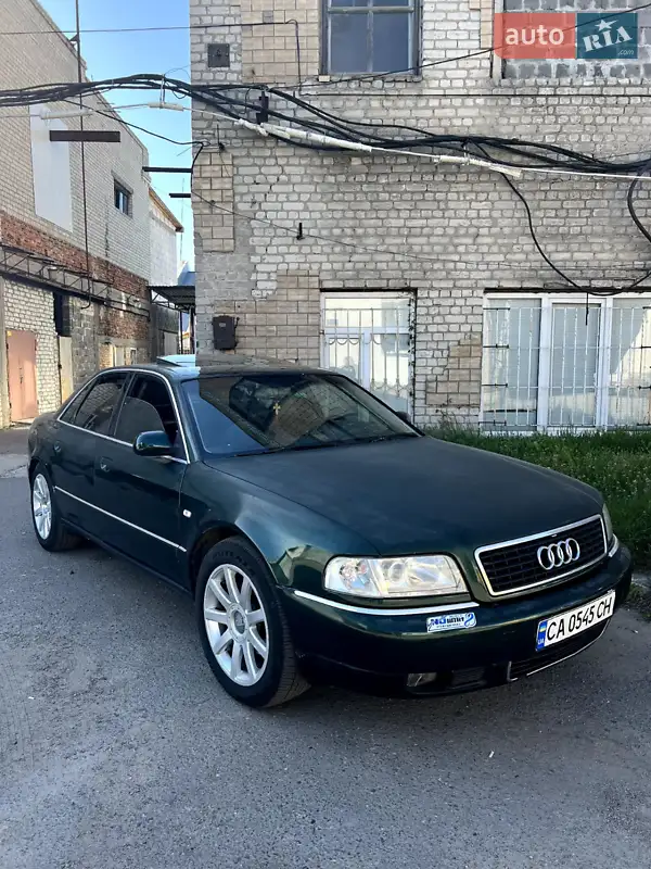 Audi A8