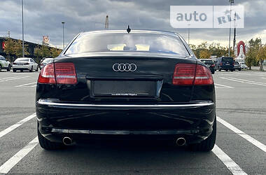 Седан Audi A8 2008 в 