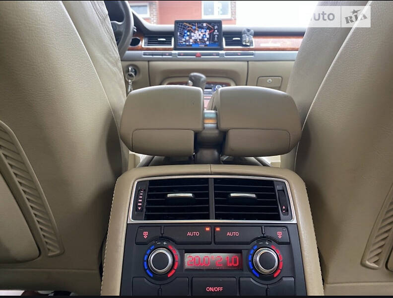 Седан Audi A8 2008 в Киеве