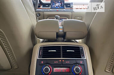 Седан Audi A8 2008 в 