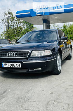 Седан Audi A8 1996 в Хмельницком