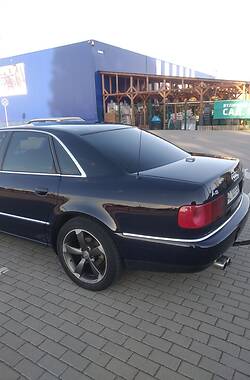 Седан Audi A8 1999 в Нововолинську