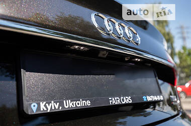 Седан Audi A8 2017 в Киеве