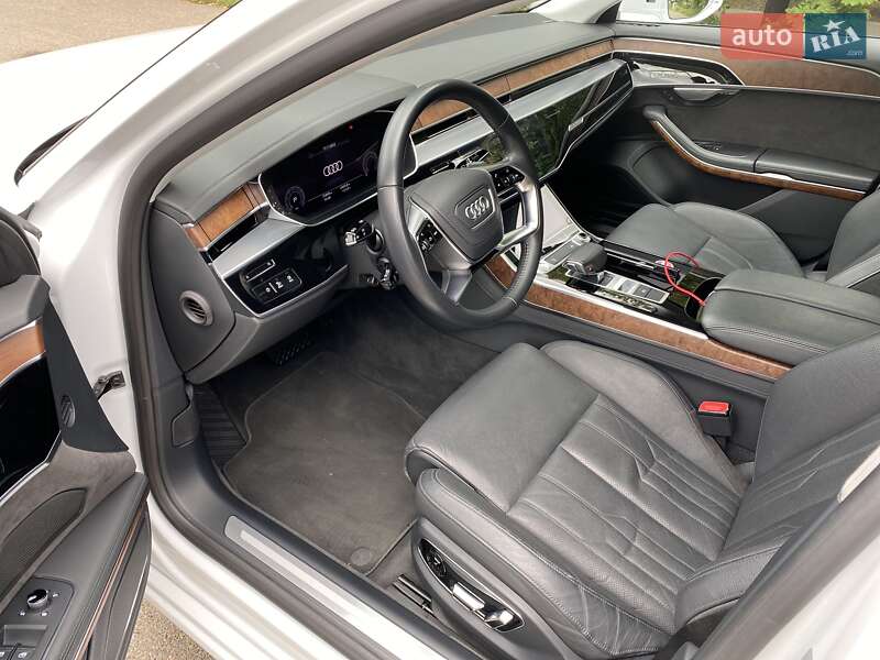 Седан Audi A8 2018 в Киеве фото 7 Седан Audi A8 2018 в Киеве