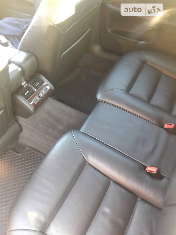 Седан Audi A8 2002 в Киеве фото 46 Седан Audi A8 2002 в Киеве