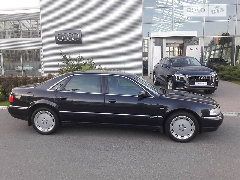 Audi A8 2002
