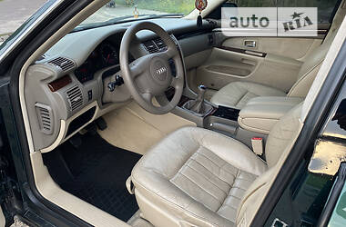 Седан Audi A8 1999 в 