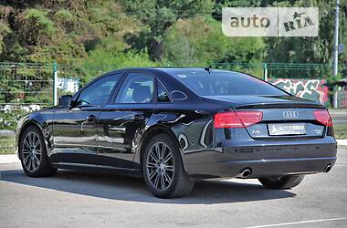 Седан Audi A8 2013 в Харькове