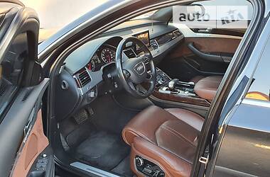 Седан Audi A8 2013 в Києві