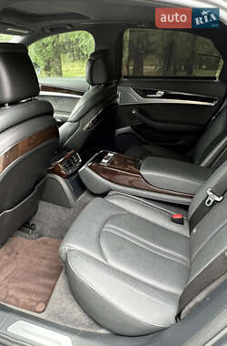 Седан Audi A8 2013 в 