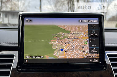 Седан Audi A8 2011 в 