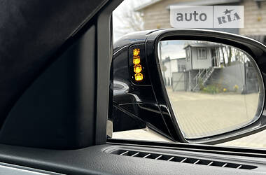 Седан Audi A8 2011 в 