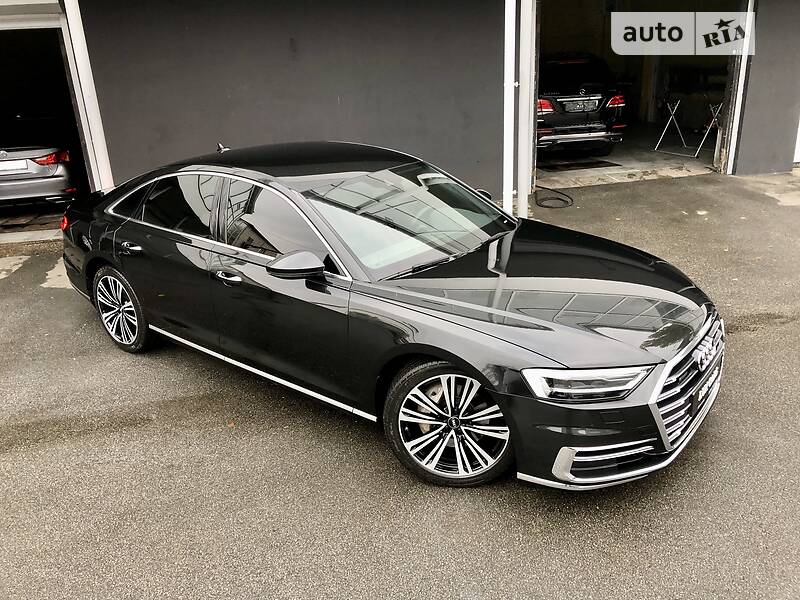 Седан Audi A8 2018 в Києві