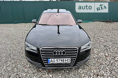 Седан Audi A8 2010 в 