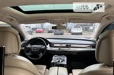 Седан Audi A8 2010 в 