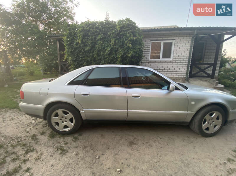 Седан Audi A8 1999 в Фастове