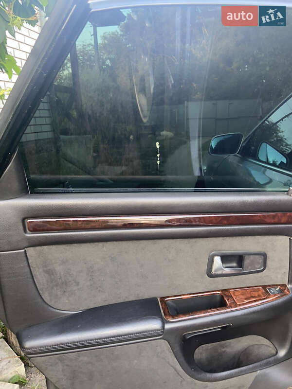 Седан Audi A8 1999 в Фастове
