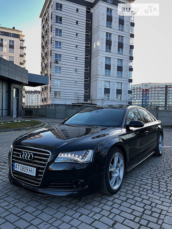 Седан Audi A8 2010 в Ивано-Франковске