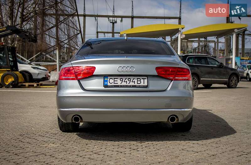 Седан Audi A8 2011 в Черновцах