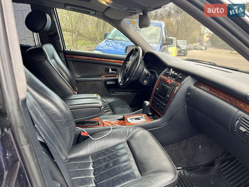 Седан Audi A8 2001 в Львове