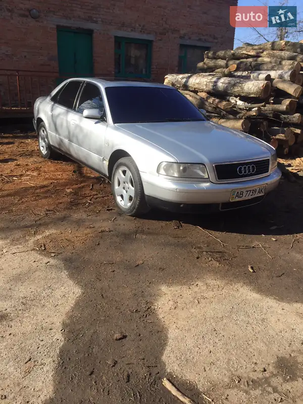 Audi A8 2001