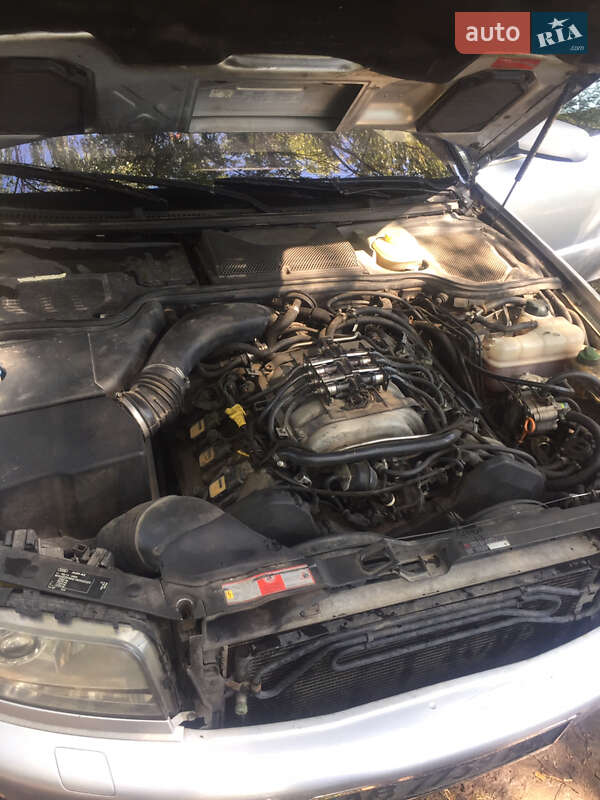Седан Audi A8 2001 в Виннице