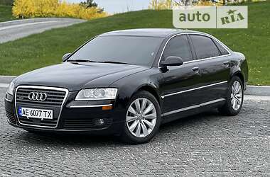 Седан Audi A8 2005 в Днепре