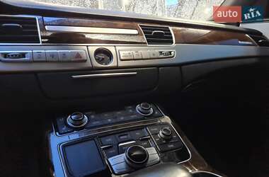 Седан Audi A8 2015 в Кривом Роге