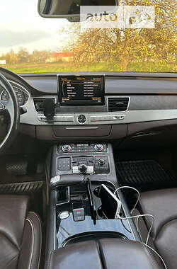 Седан Audi A8 2015 в Львові фото 12 Седан Audi A8 2015 в Львові