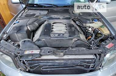Седан Audi A8 1999 в 