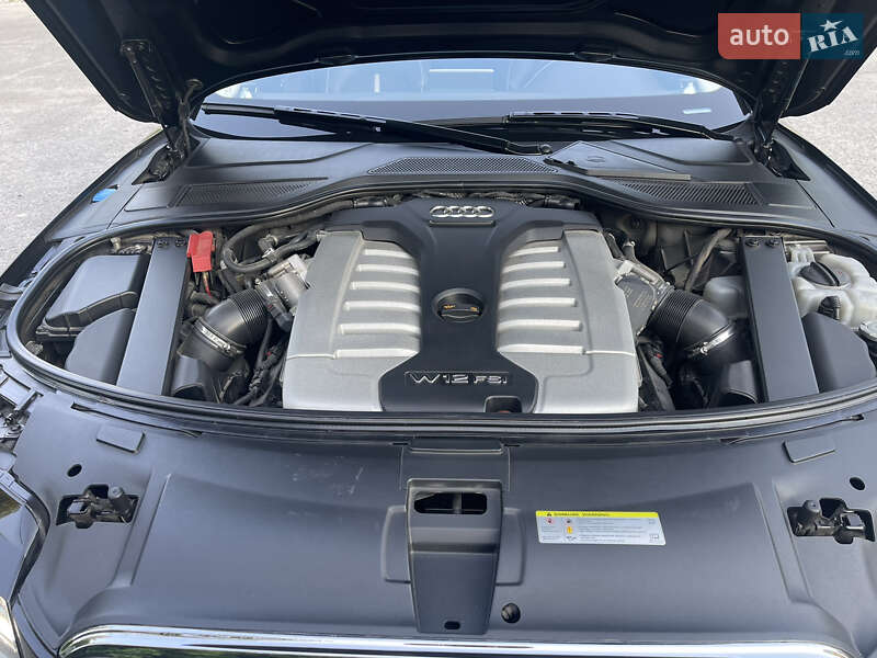 Седан Audi A8 2012 в Днепре