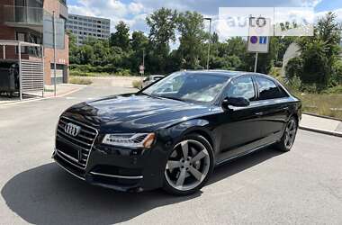 Седан Audi A8 2017 в Харкові