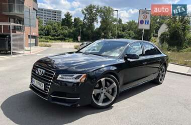 Седан Audi A8 2017 в Харкові