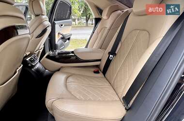 Седан Audi A8 2011 в Одессе