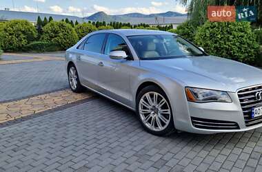 Седан Audi A8 2013 в Хусте